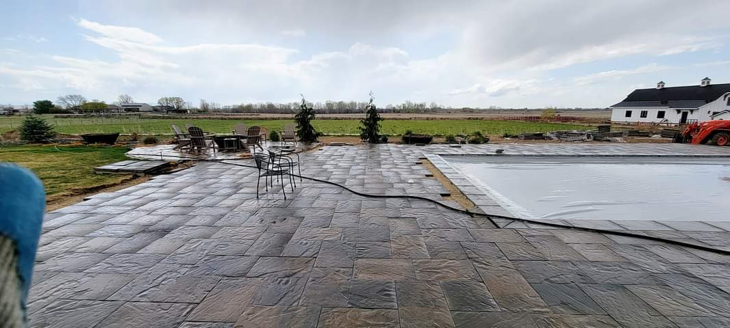 Stone & Pavers